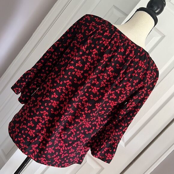 Michael Kors Red Hearts Top - Picture 3 of 9